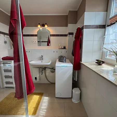 Kaeptn Brass 17 Ostseeperle Daire *