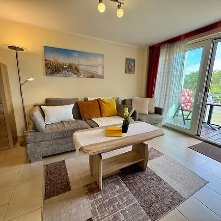 Daire Kaeptn Brass 17 Ostseeperle Dierhagen