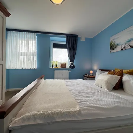 Daire Kaeptn Brass 17 Ostseeperle Dierhagen